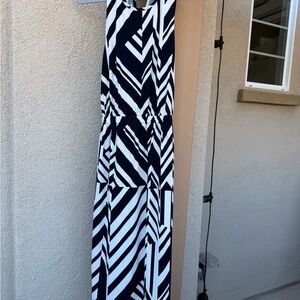 Banana Republic Navy and White Chevron Maxi Dress